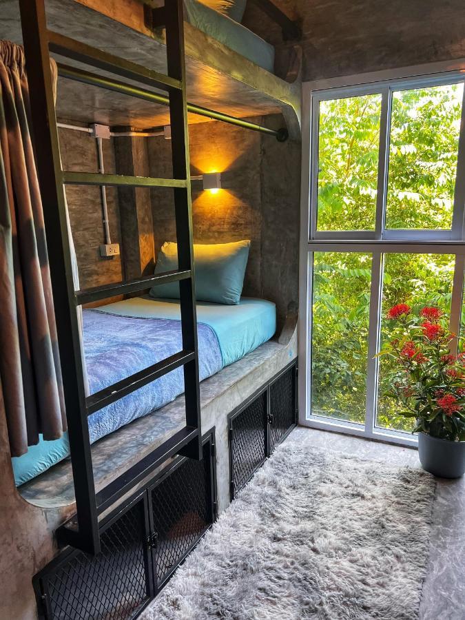 Wonderland Jungle Hostel เกาะเต่า ภายนอก รูปภาพ