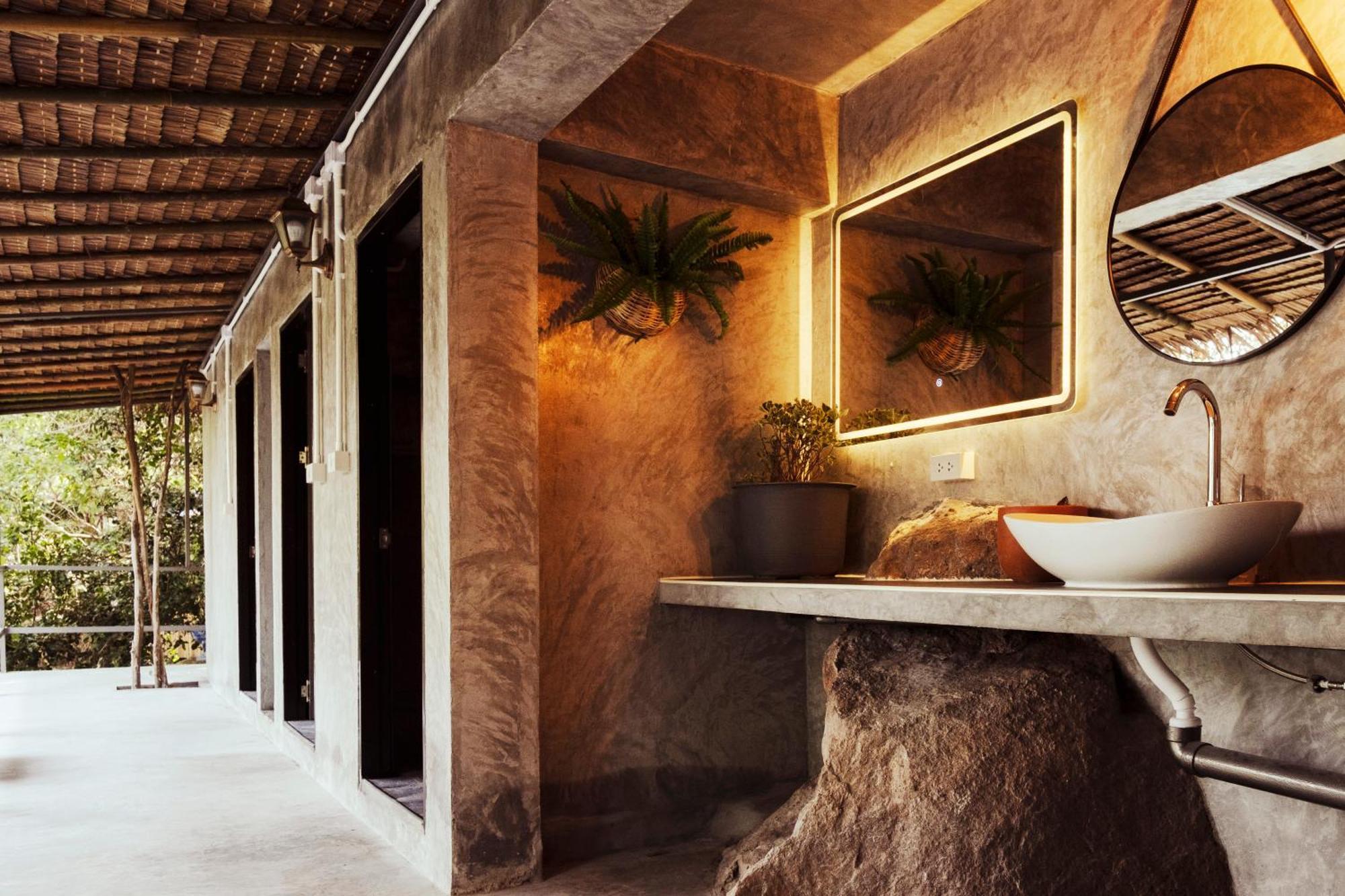 Wonderland Jungle Hostel เกาะเต่า ภายนอก รูปภาพ