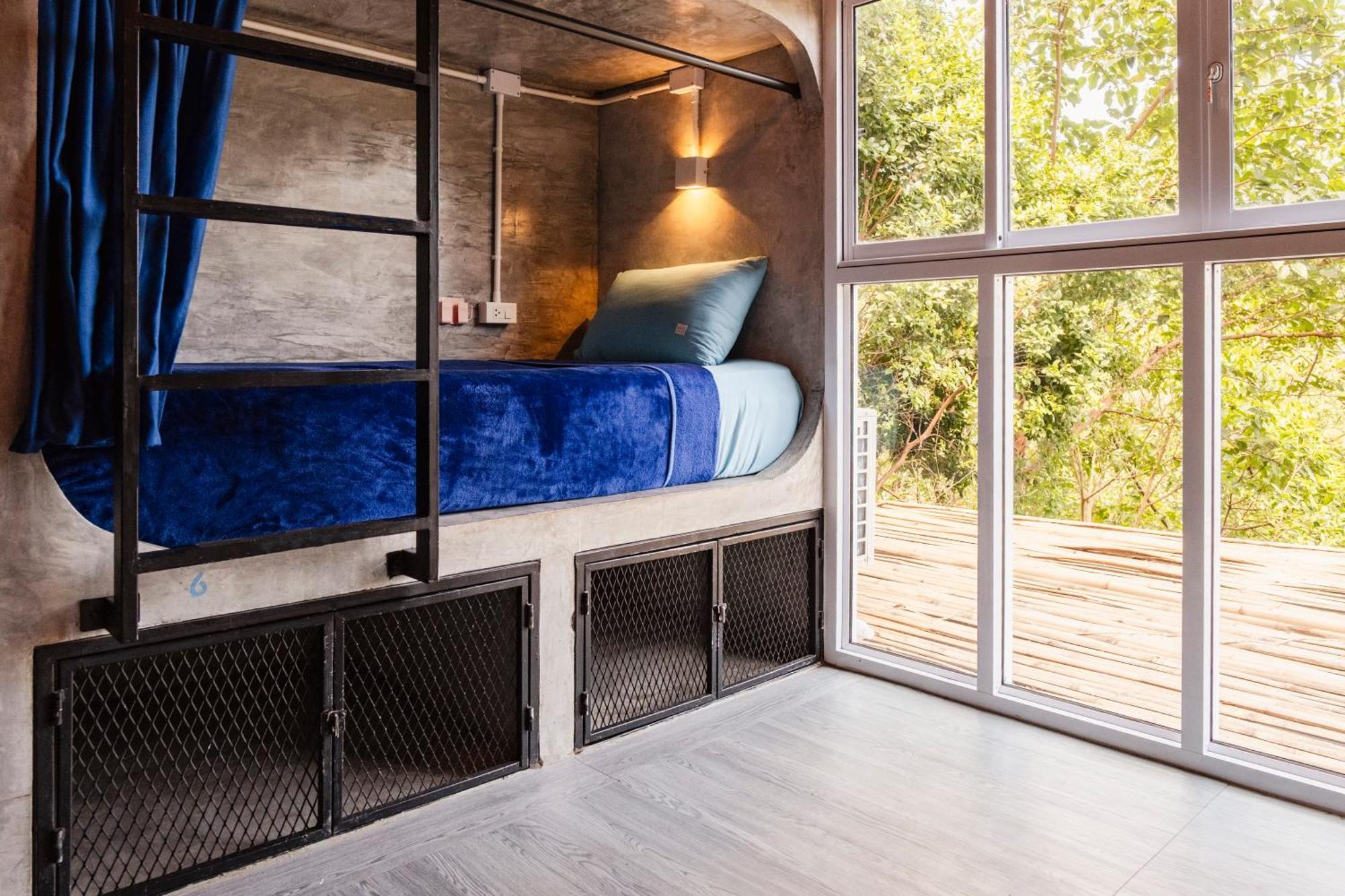 Wonderland Jungle Hostel เกาะเต่า ภายนอก รูปภาพ